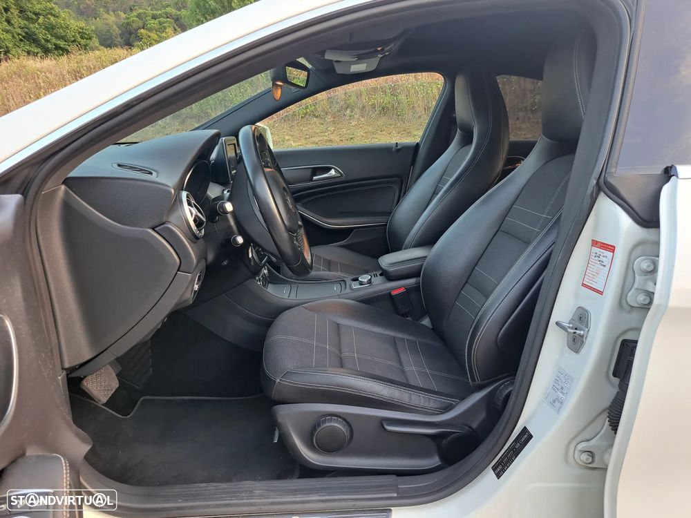 Mercedes-Benz CLA 220 CDI 7G-DCT Edition 1 - 18