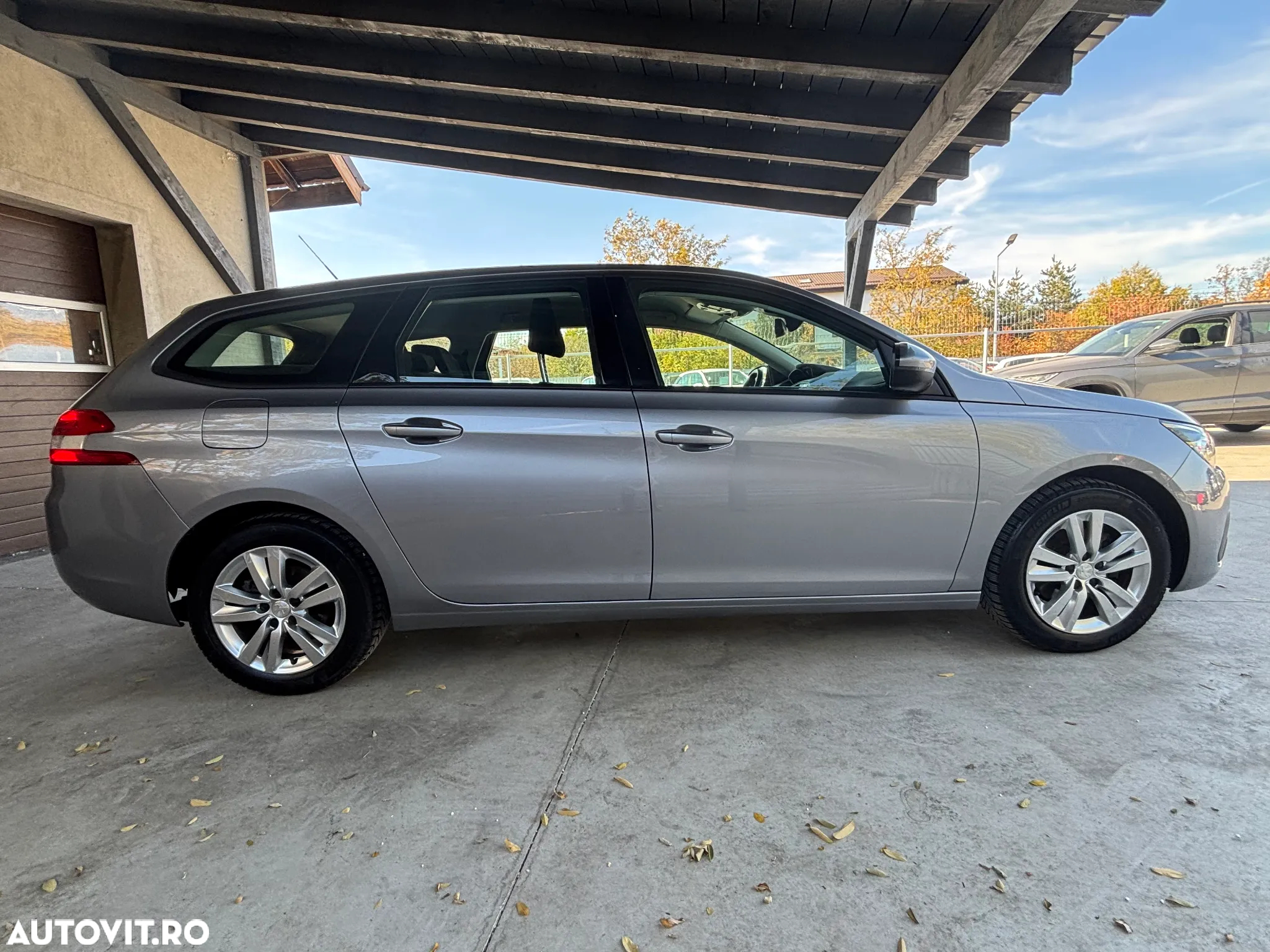 Peugeot 308 1.5 BlueHDi FAP STT Active - 9