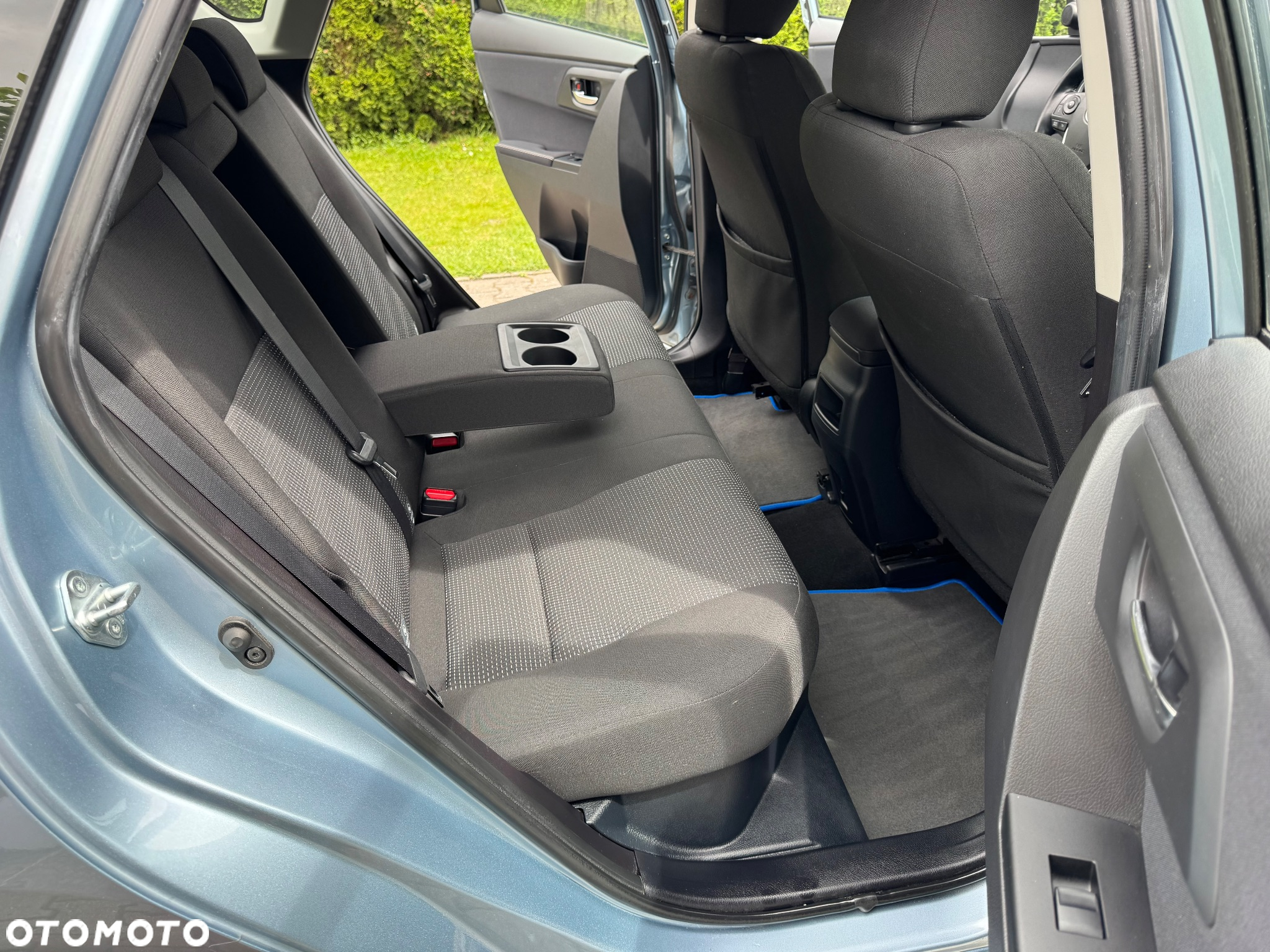 Toyota Auris Hybrid 135 Prestige - 24