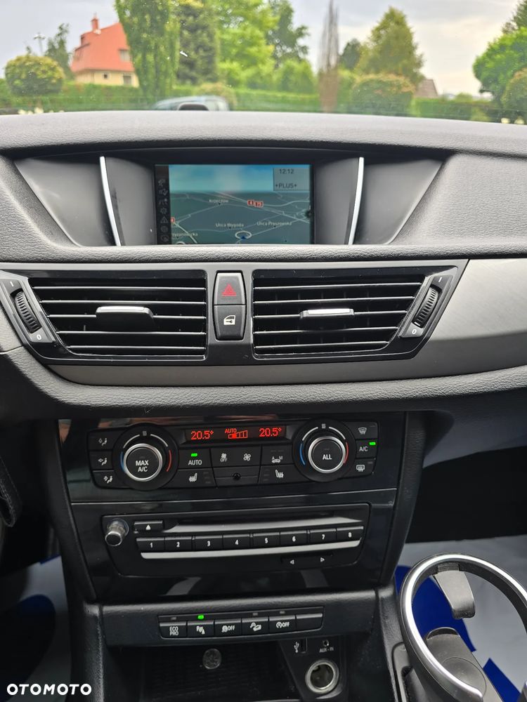 BMW X1 xDrive18d xLine - 30