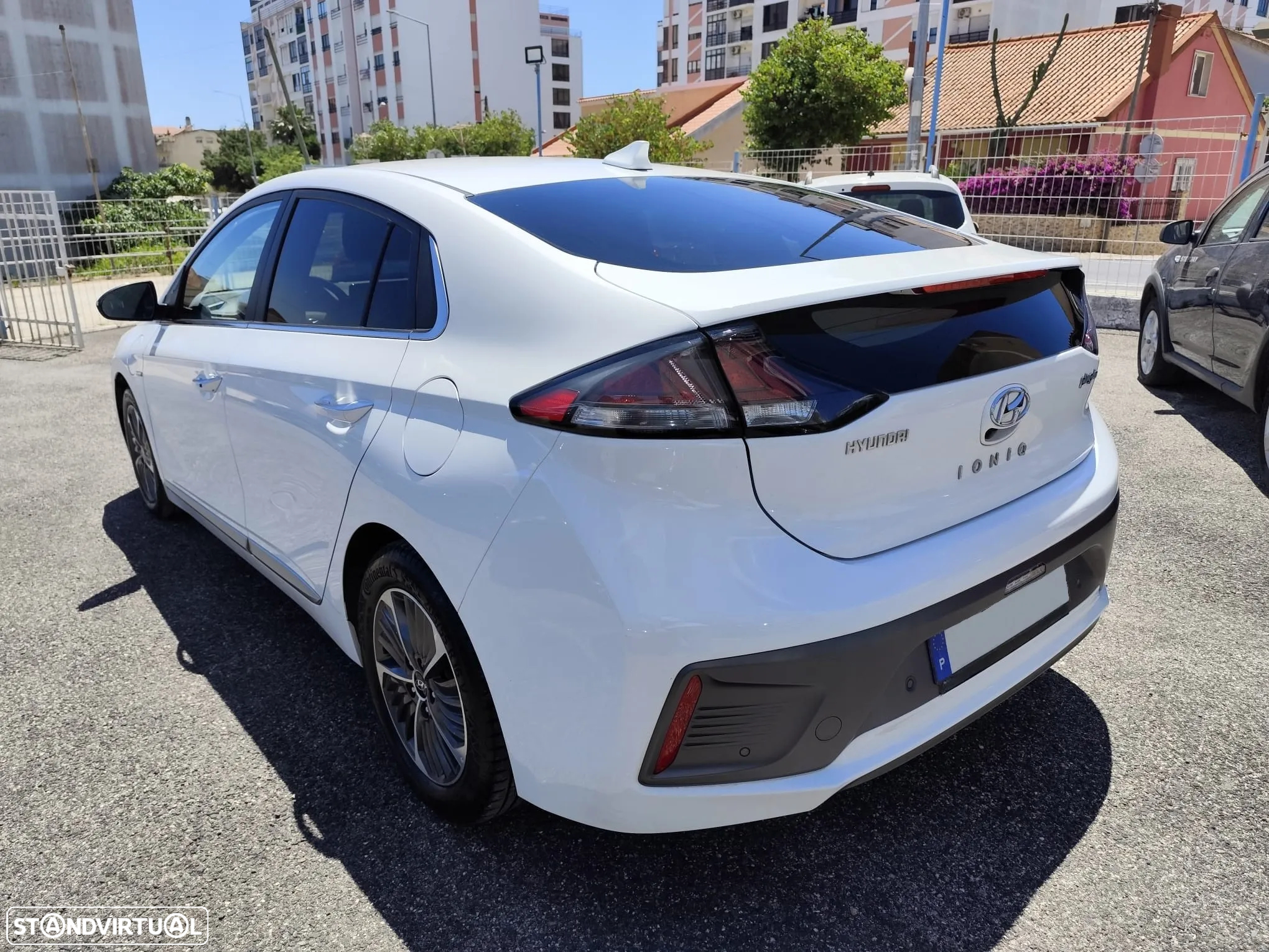 Hyundai Ioniq 1.6 GDI PHEV Tech - 6