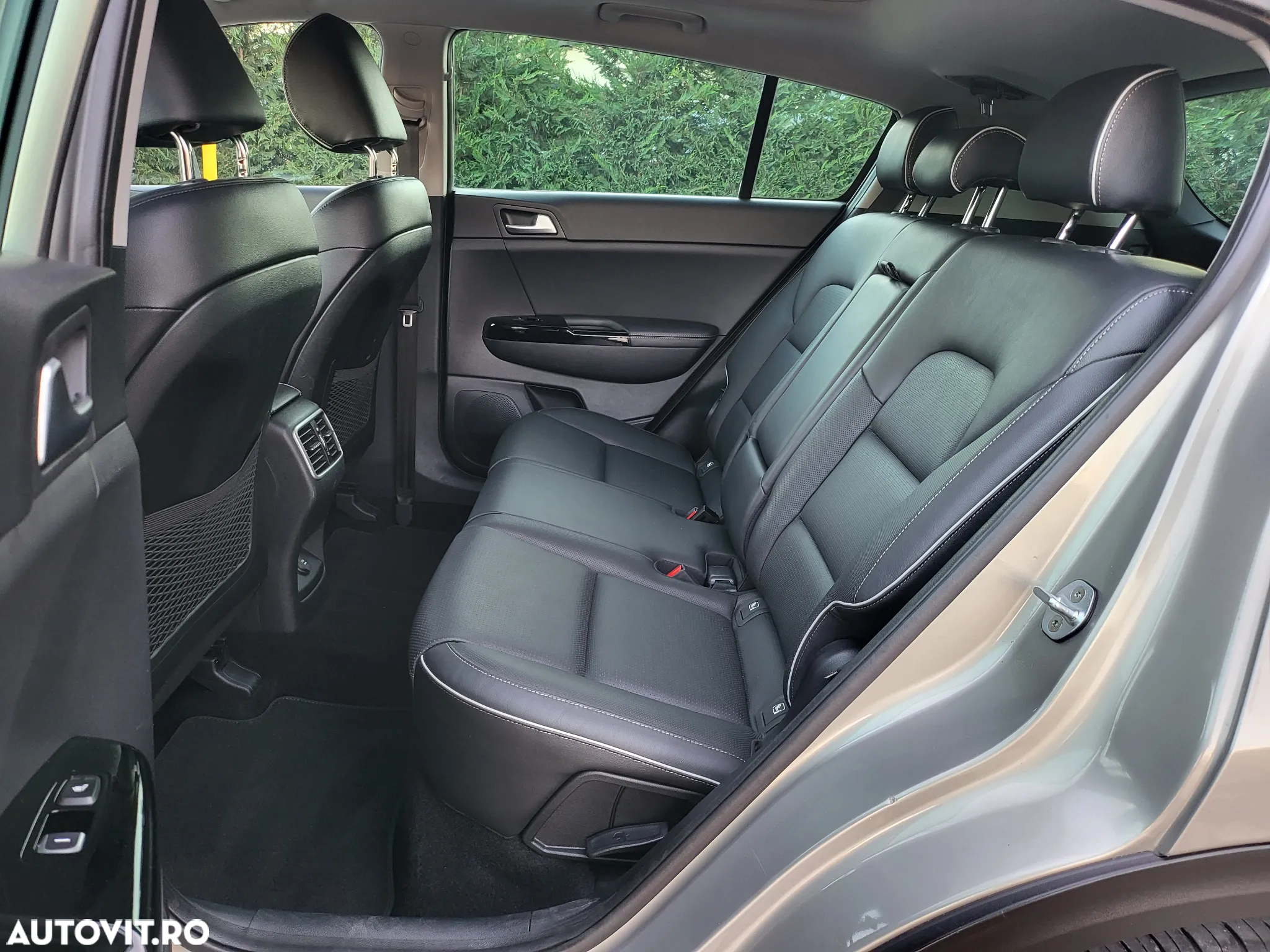 Kia Sportage 1.7 CRDI 2WD Attract - 16