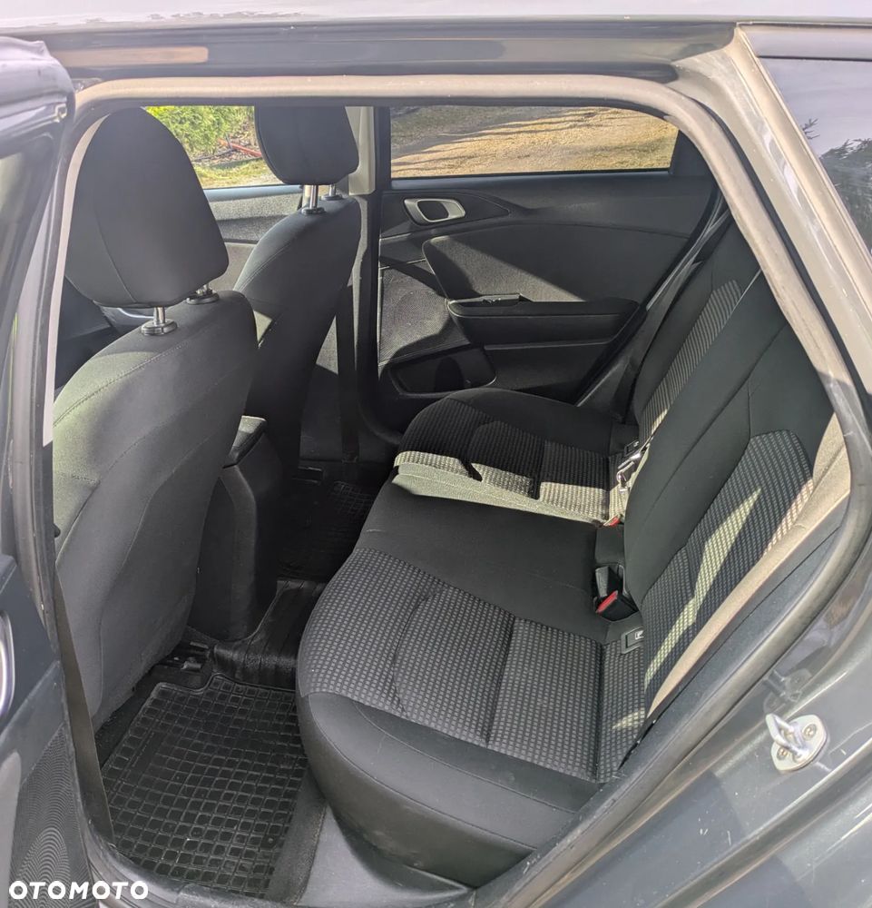 Kia Ceed 1.4 S - 11