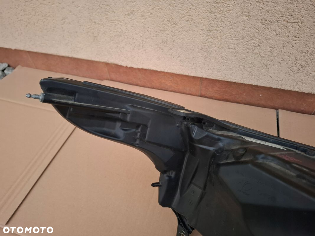 LAMPA PRZEDNIA RANGE ROVER LIFT ORYGINAŁ - 9