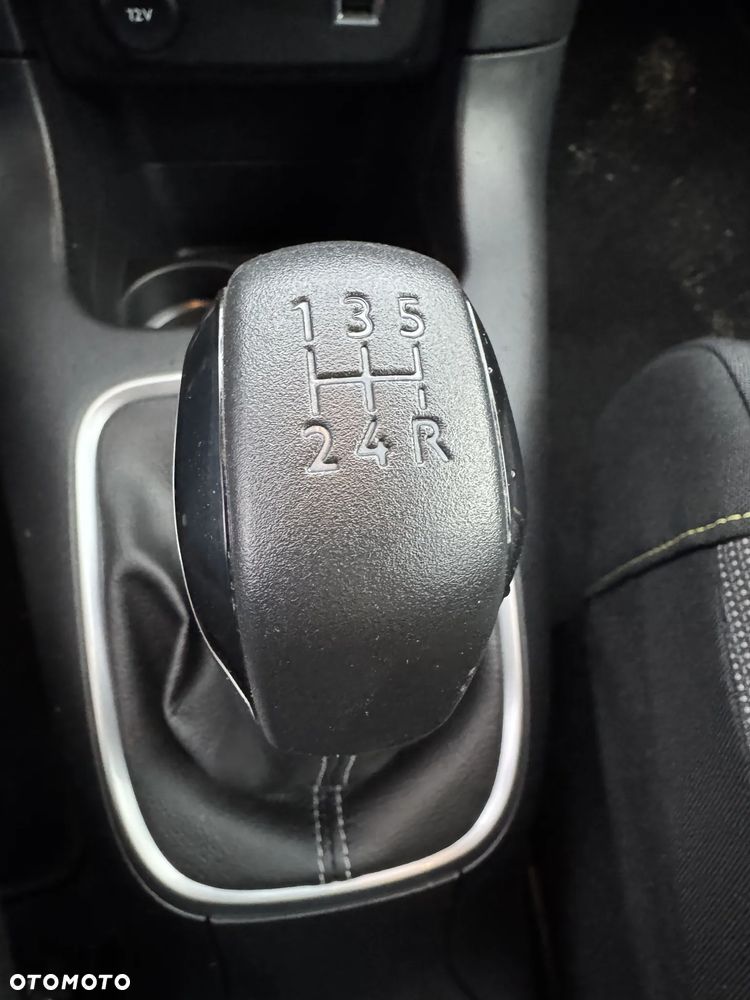 Citroën C3 1.2 PureTech Feel - 17