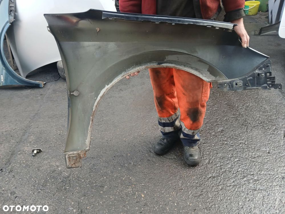 Opel Vectra C Lift Błotnik lewy kod lakieru Z20R - 5