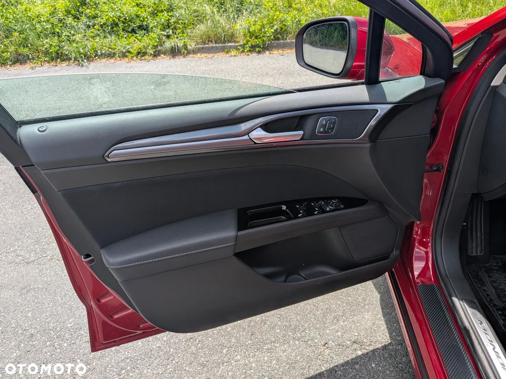 Ford Mondeo 2.0 EcoBlue Titanium - 9