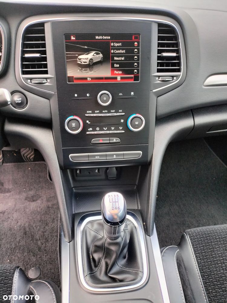Renault Megane 1.3 TCe FAP Business - 8