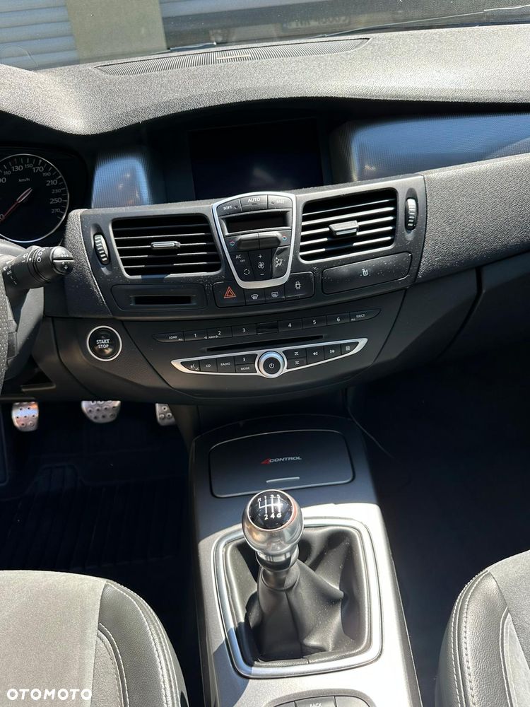 Renault Laguna - 17
