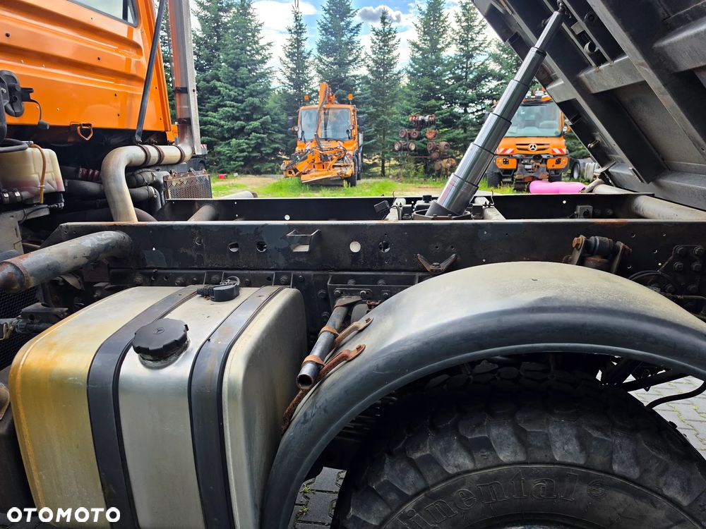 Unimog U400 - 32
