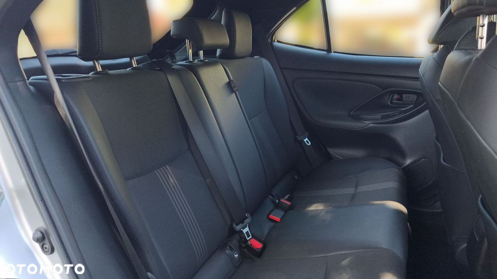 Toyota Yaris Cross Hybrid 1.5 Adventure - 12