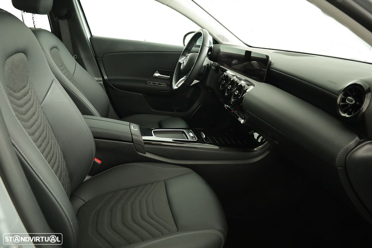 Mercedes-Benz A 200 Standard - 20
