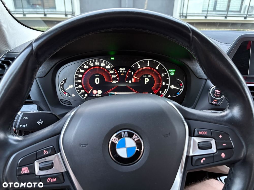 BMW X3 xDrive20i xLine - 17
