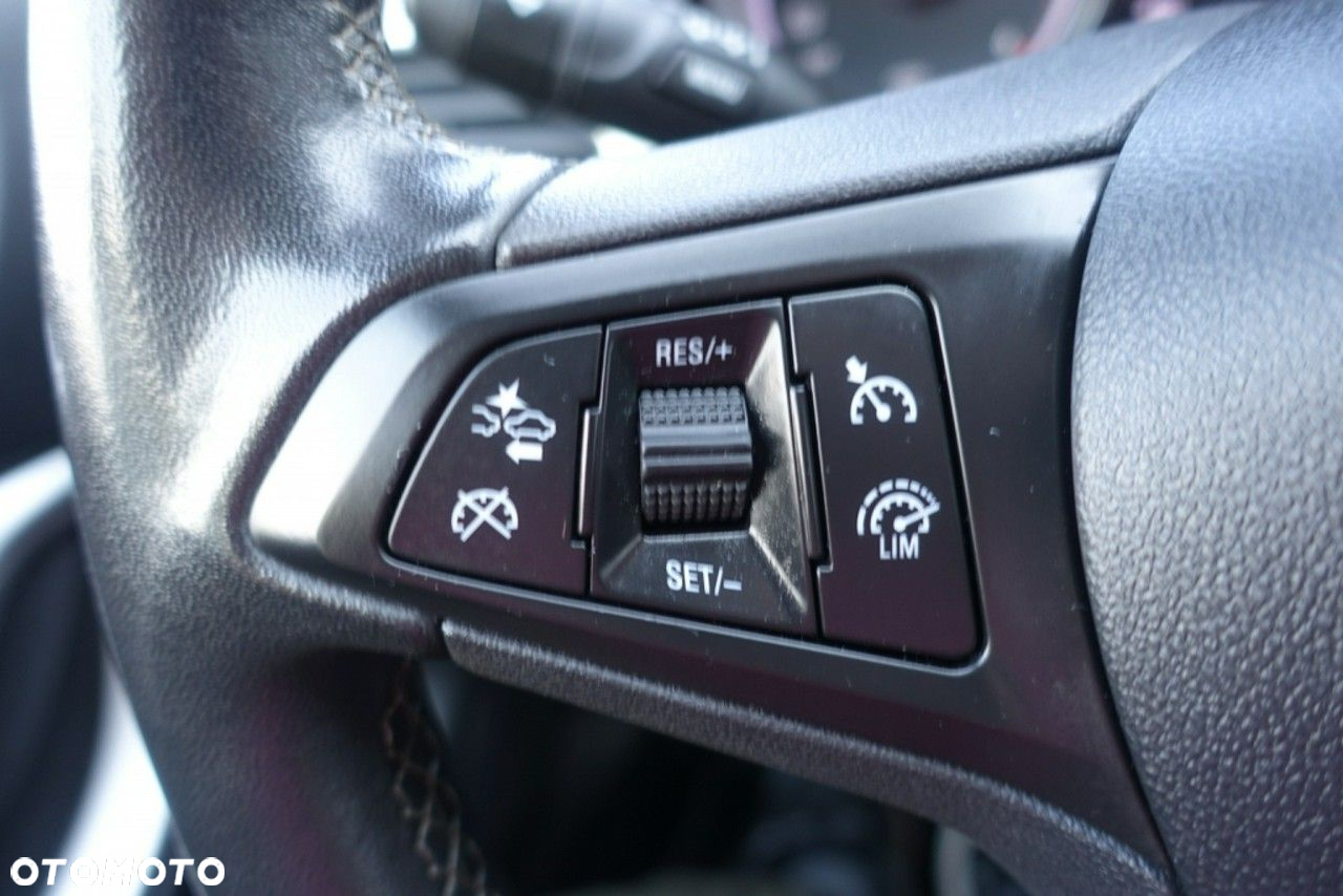 Opel Astra - 20
