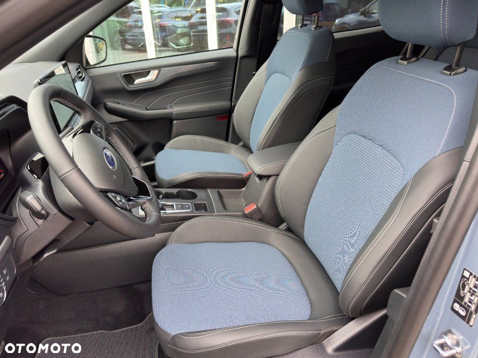 Ford Kuga - 13