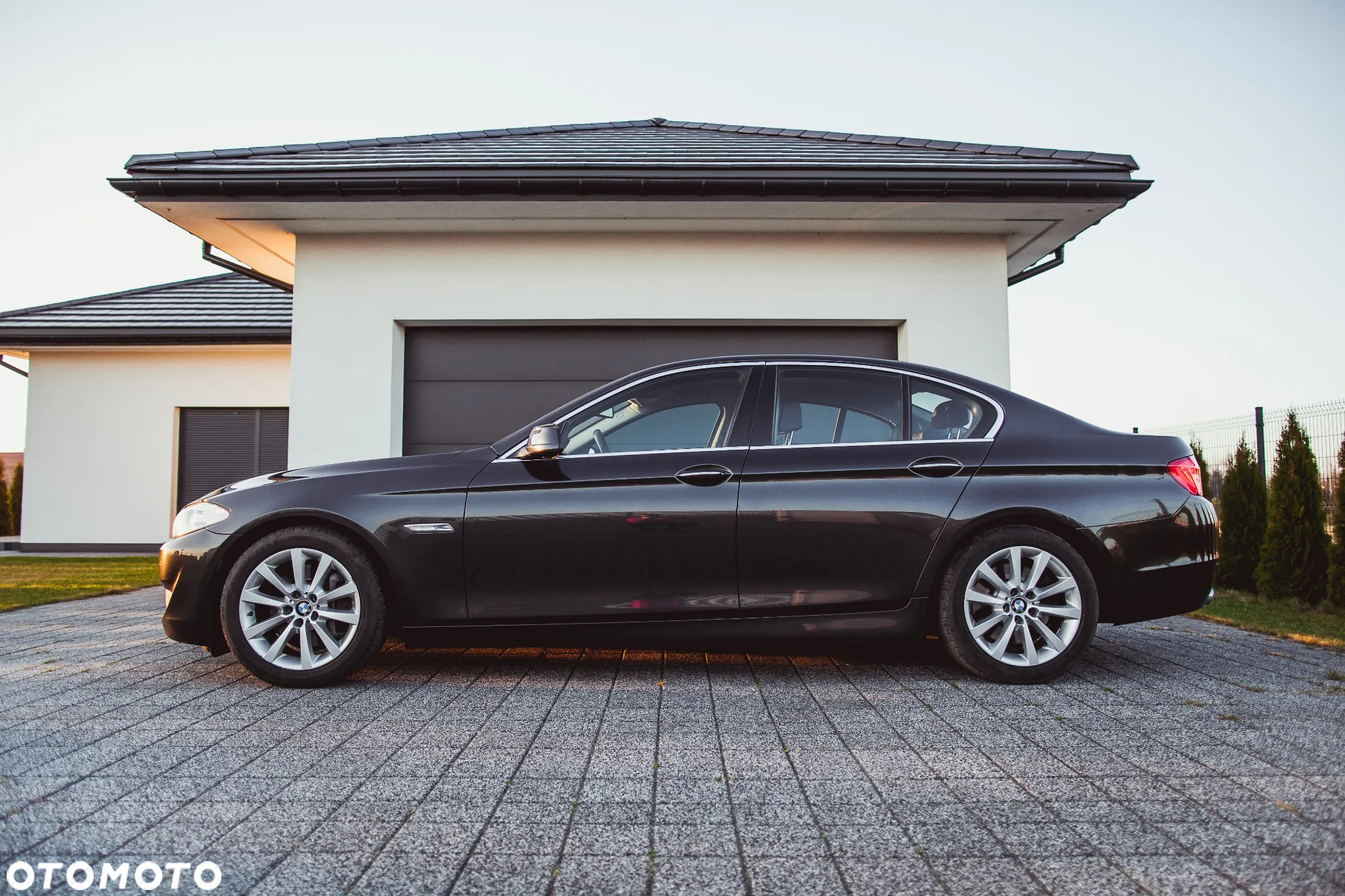 BMW Seria 5 530d xDrive - 2