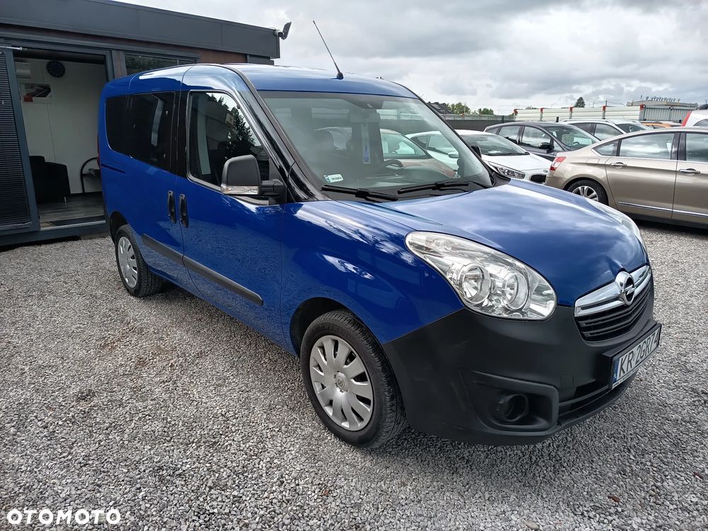 Opel Combo 1.4 Cosmo Eu6 - 9