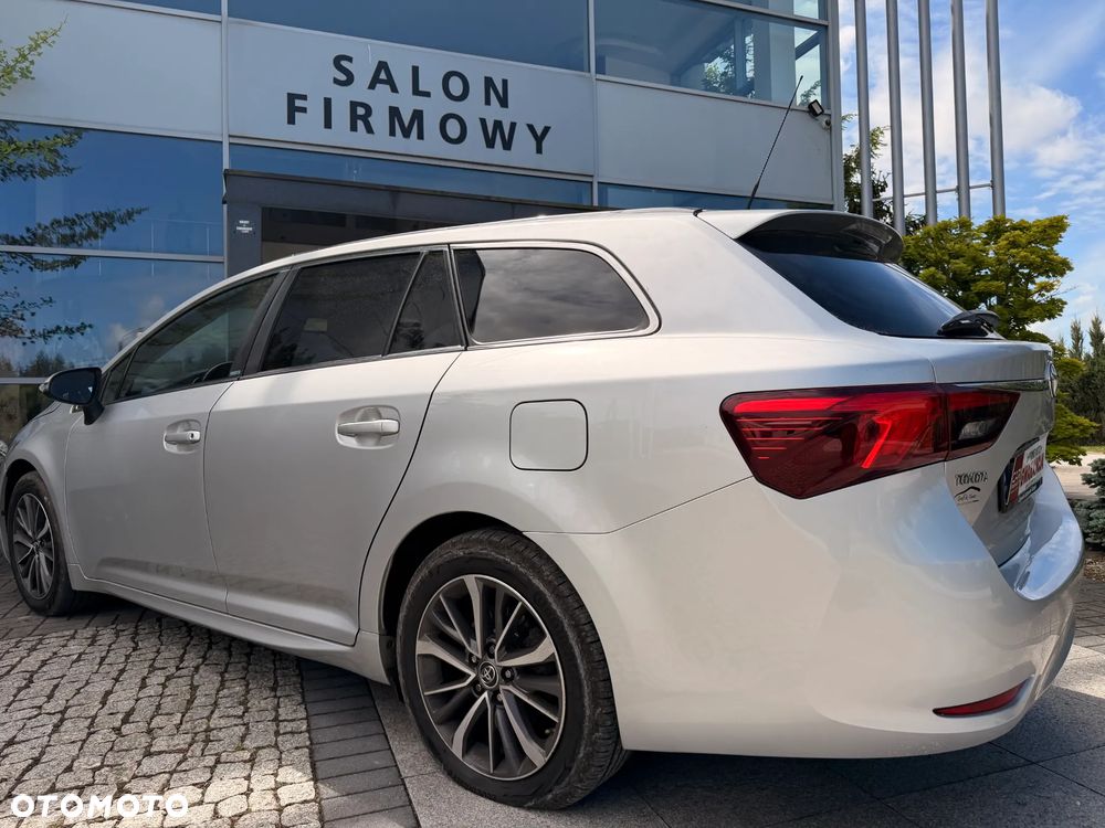 Toyota Avensis 2.0 Prestige MS - 7
