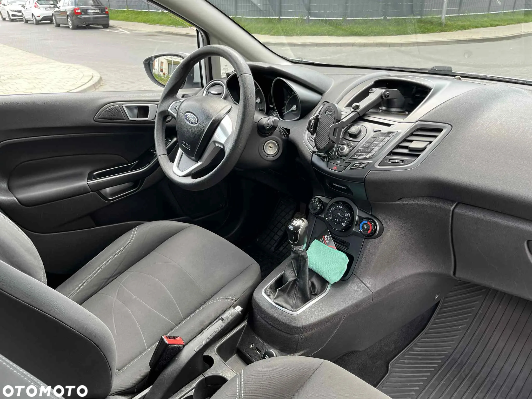 Ford Fiesta 1.5 TDCi Silver X - 4