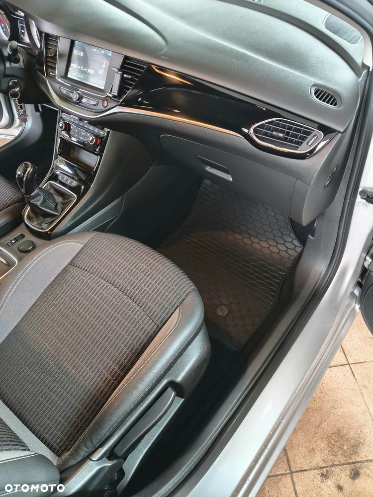 Opel Astra 1.5 CDTI Elegance S&S - 11