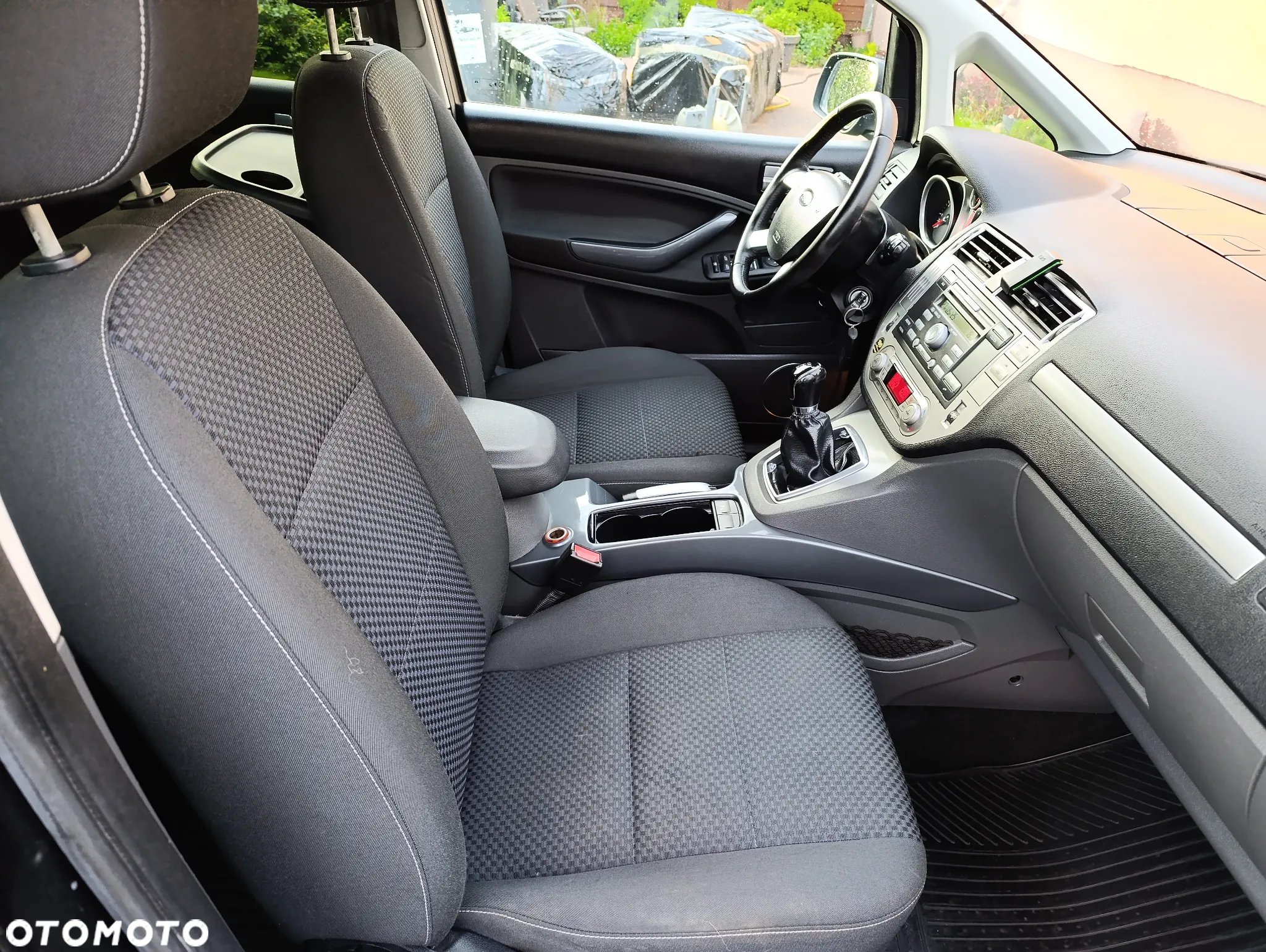 Ford C-MAX 1.8 Titanium - 9