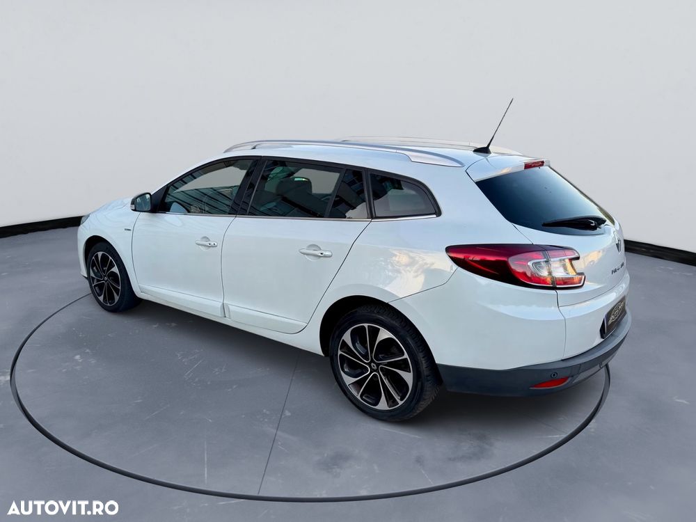 Renault Megane ENERGY dCi 130 Start & Stop Bose Edition - 5
