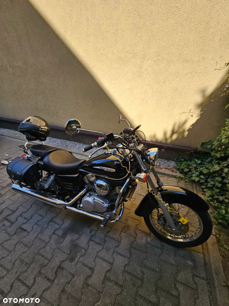 Honda Shadow - 1