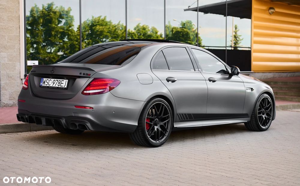 Mercedes-Benz Klasa E AMG 63 S 4Matic AMG Speedshift 9G-MCT Edition 1 - 7
