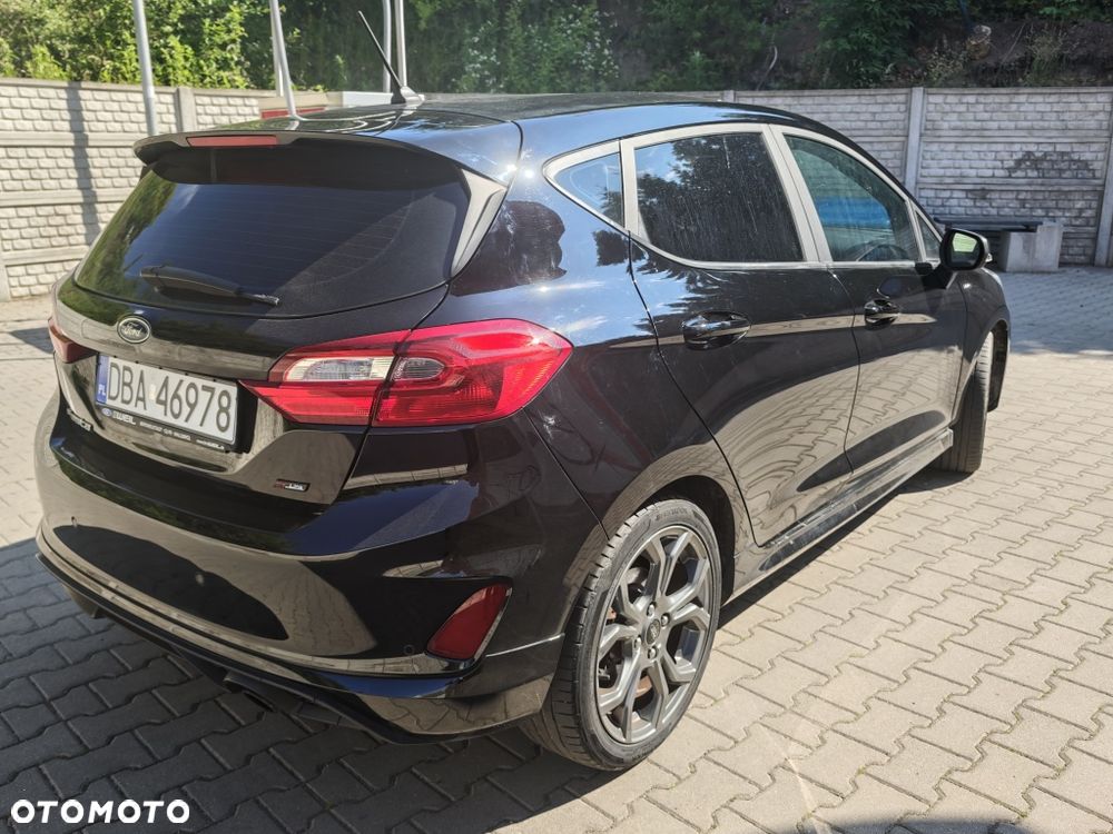 Ford Fiesta - 2