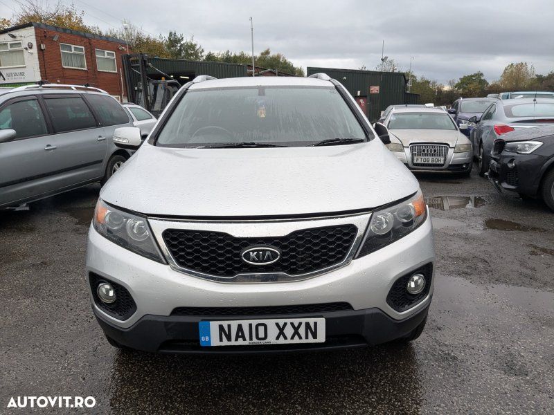 Dezmembrari / Dezmembrez Kia Sorento 2 2.2 CRDi D4HB cutie viteze manual cod culoare BRIGHT SILVER - 1