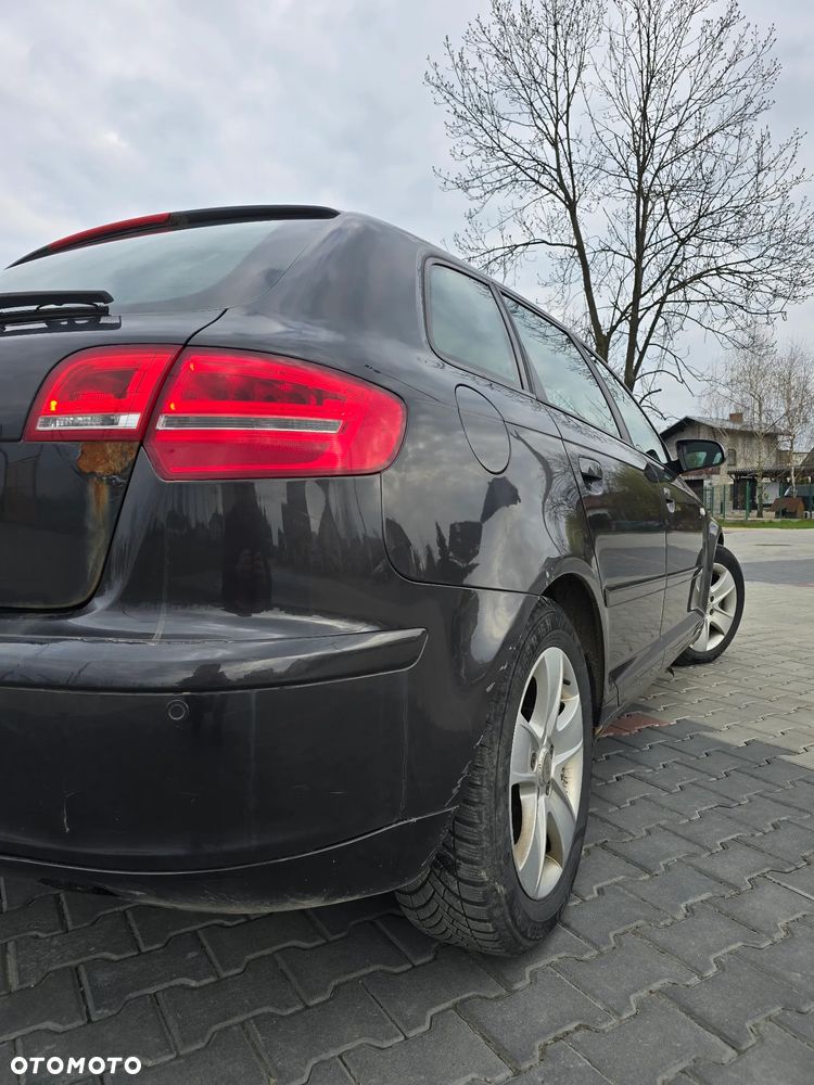 Audi A3 Sportback 2.0 TDI DPF Ambiente - 7