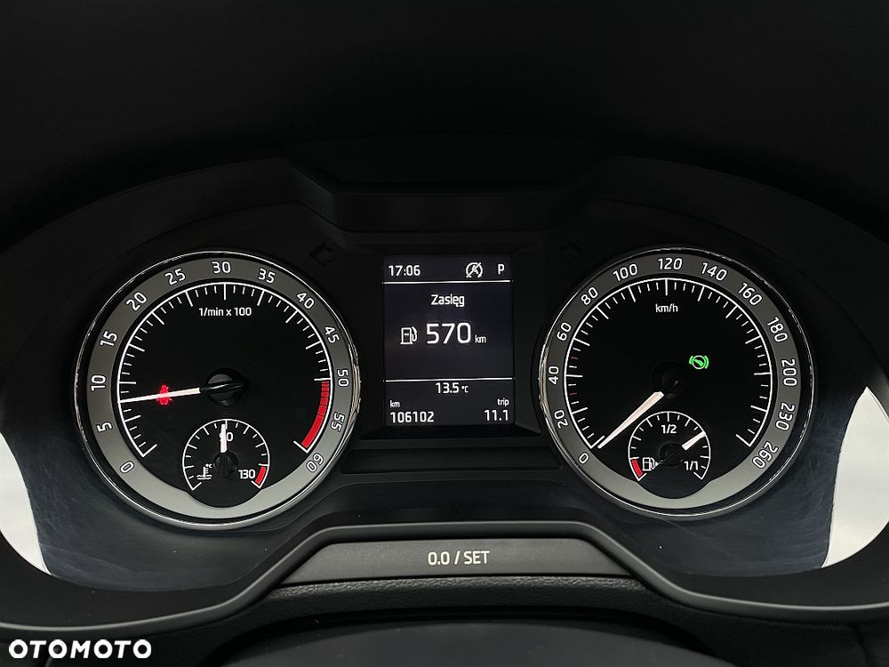 Skoda Octavia 2.0 TDI Style DSG - 20