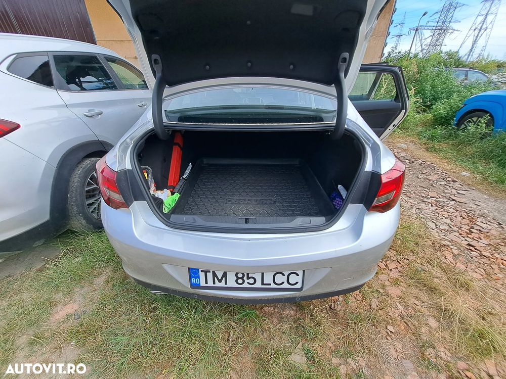 Opel Astra 1.4 Turbo ECOTEC Enjoy - 4