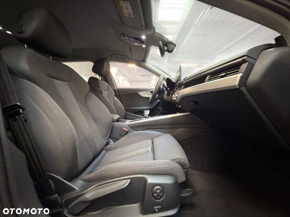 Audi A4 Avant 40 TFSI mHEV Advanced S tronic - 23