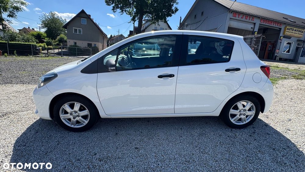 Toyota Yaris 1.0 Sol - 7