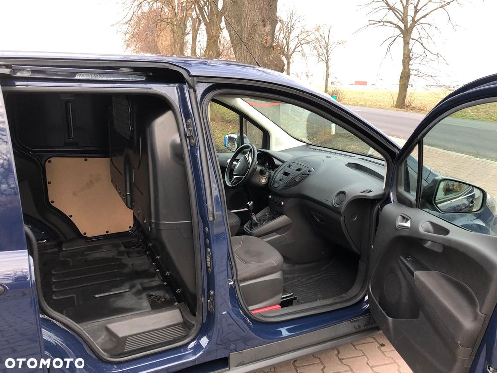 Ford TRANSIT COURIER - 4