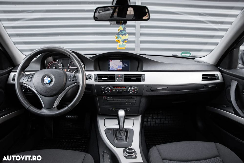 BMW Seria 3 - 17