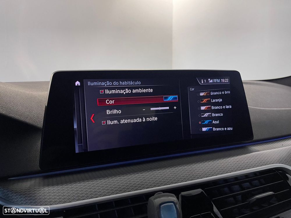 BMW 530 e iPerformance Pack M - 29