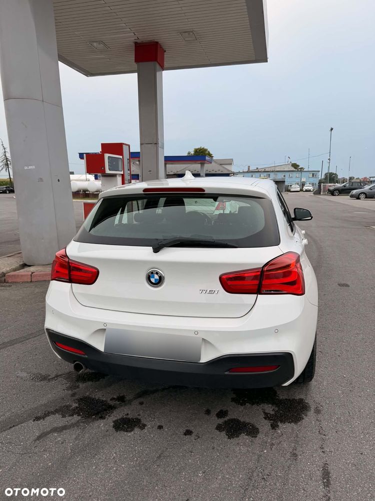 BMW Seria 1 - 11
