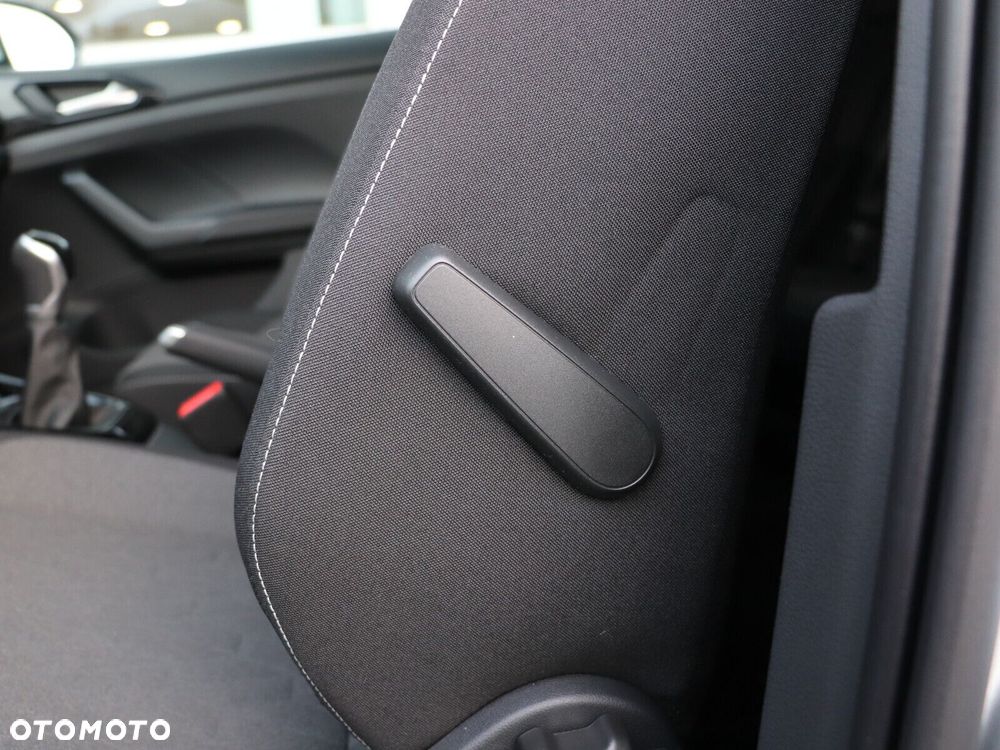 Volkswagen T-Cross - 19