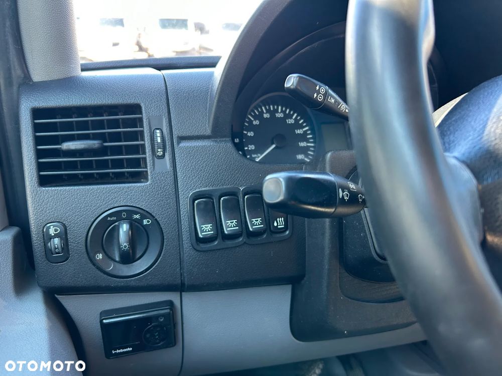 Mercedes-Benz Sprinter 519 - 9
