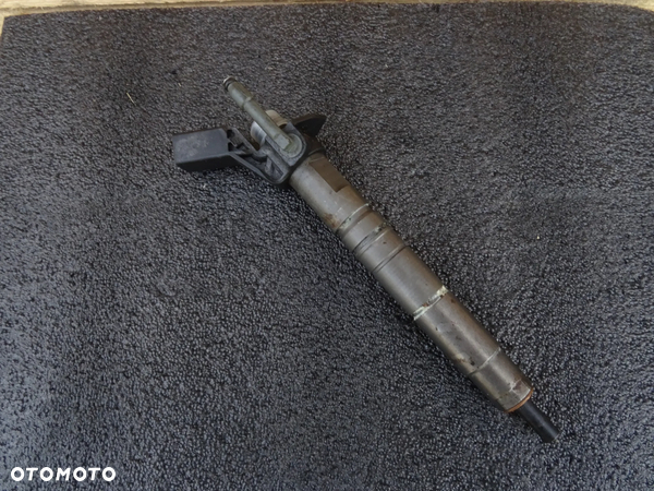 WTRYSK MERCEDES A6510702987 0445117035