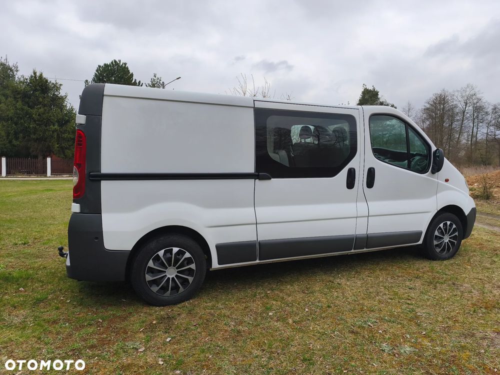 Opel VIVARO - 16