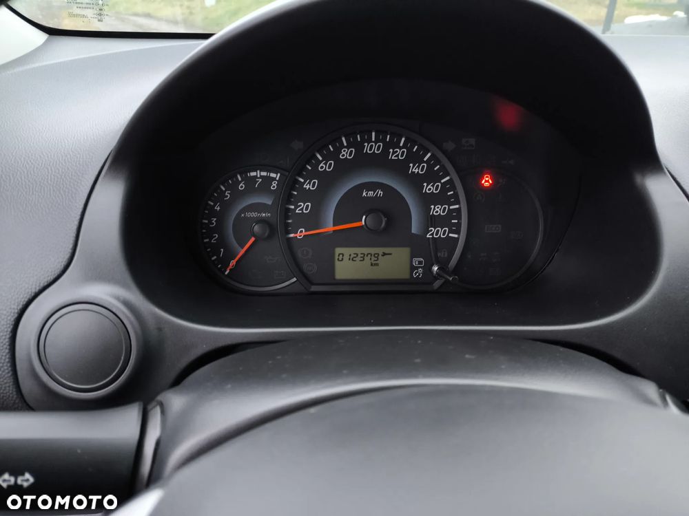 Mitsubishi Space Star 1.2 - 13