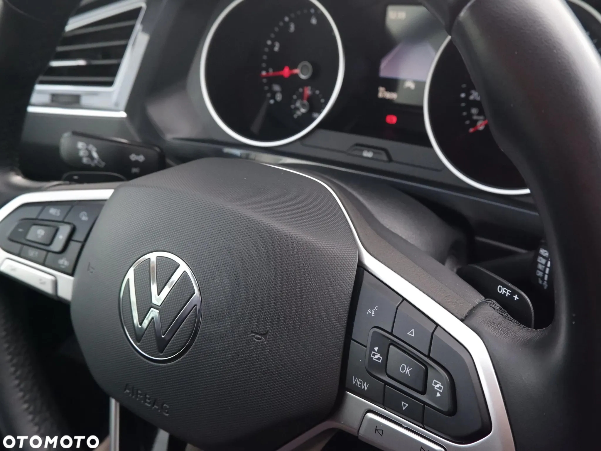 Volkswagen Tiguan 1.5 TSI EVO Life DSG - 29