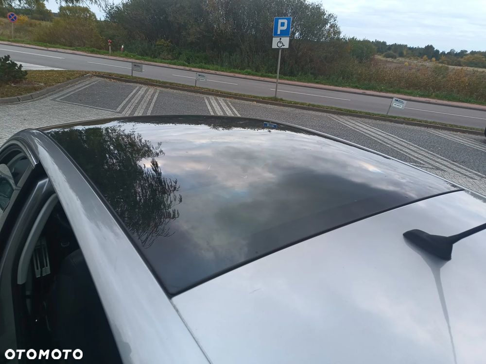 Peugeot 308 BlueHDi 130 Allure - 25