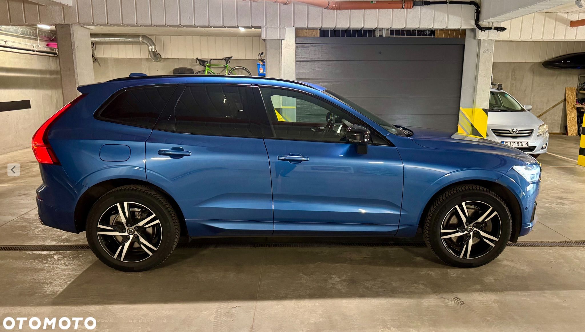 Volvo XC 60 D5 AWD R-Design - 1