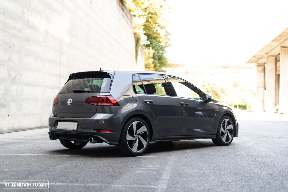 VW Golf 2.0 TSI GTI DSG Performance - 4