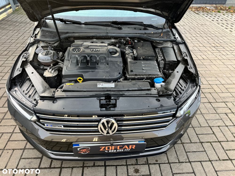 Volkswagen Passat Variant 1.6 TDI (BlueMotion Technology) DSG Comfortline - 18