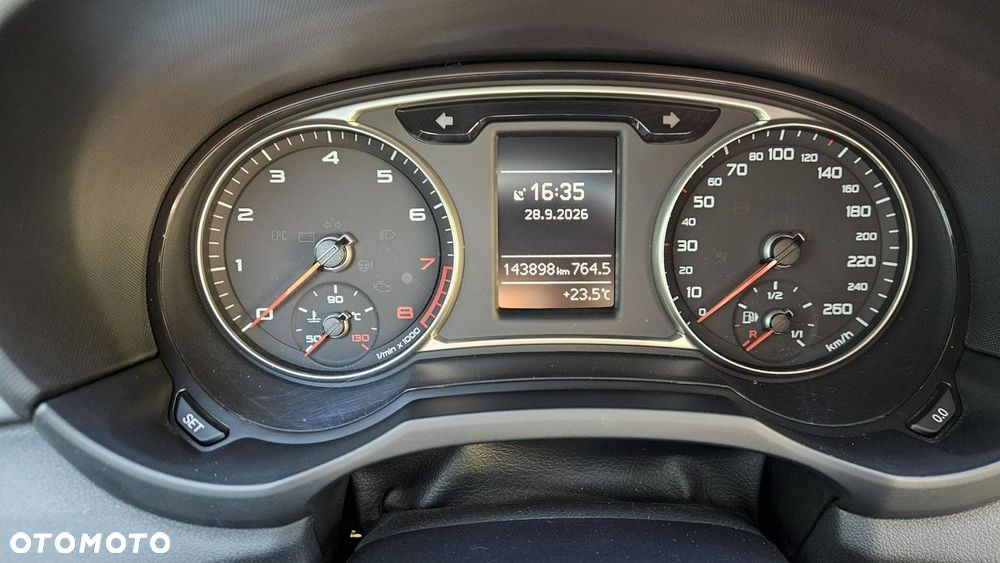 Audi A1 3-drzwiowe 1.4 TFSI S tronic S line edition m S line Sportpaket - 24